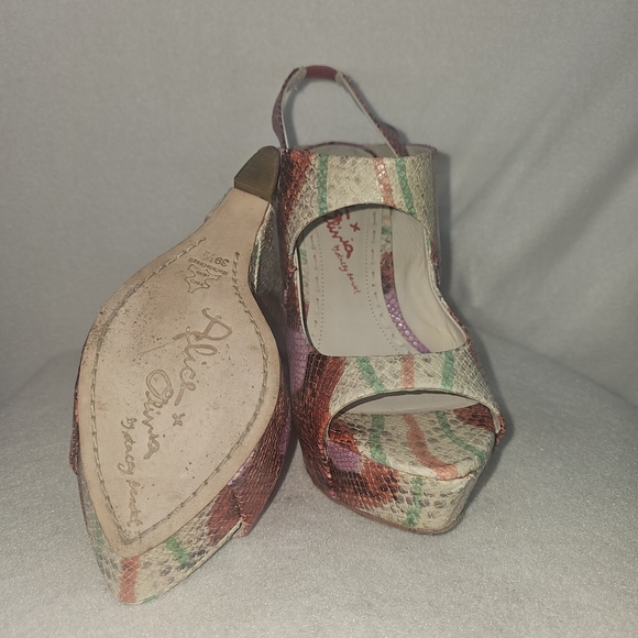 Alice+Olivia Multicolor Animal Print Womens Wedged Sandals Sz 8.5 Festive,Party - Picture 9 of 11